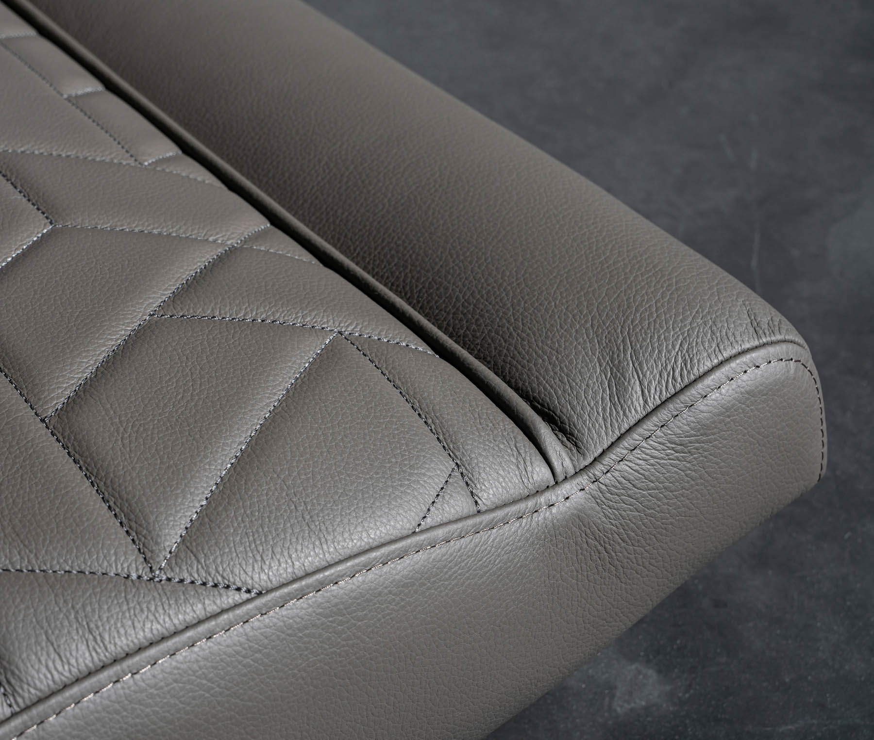 Polsterstoff "Trail Leder-Grau"