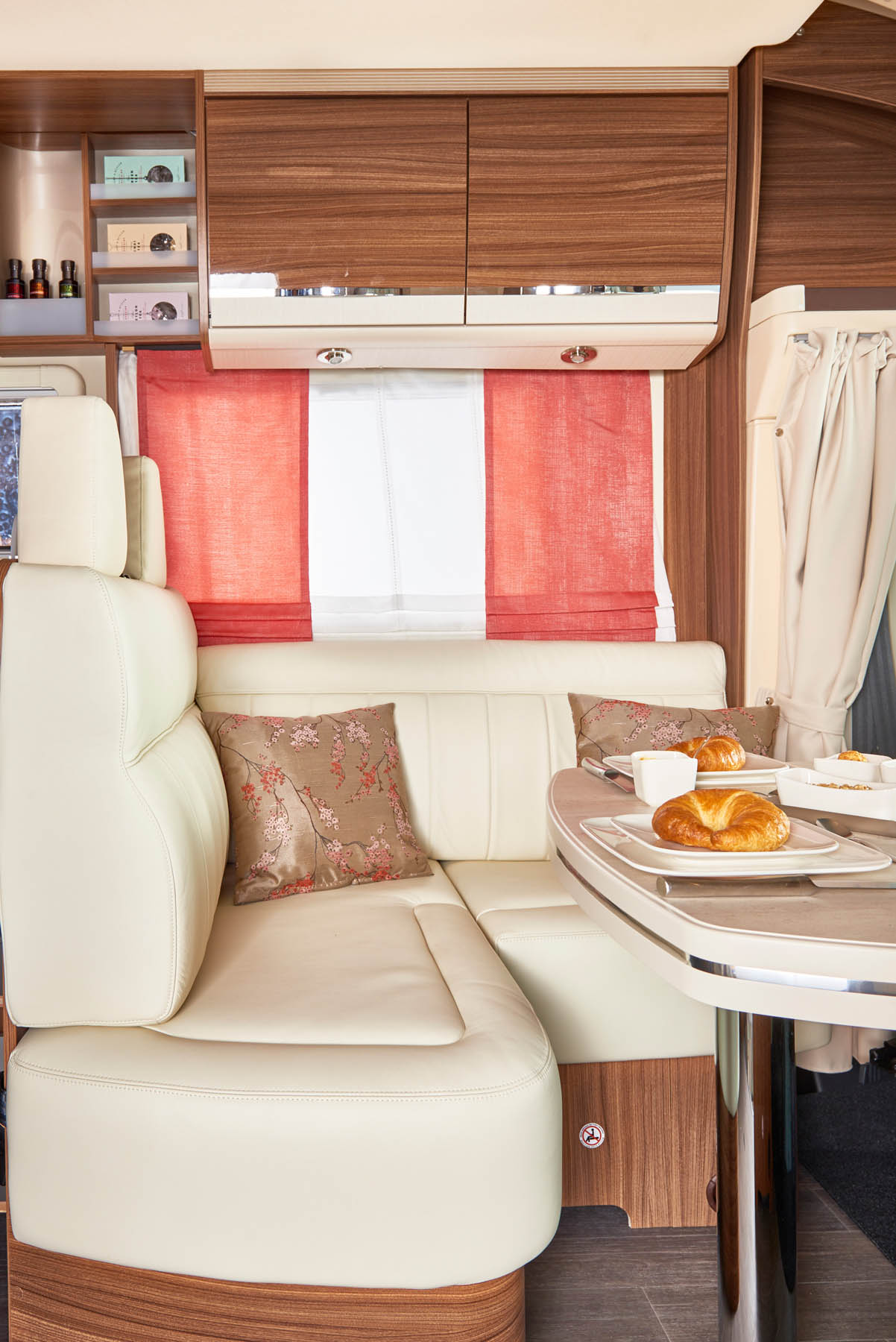 Polsterstoff „Leder Beige“